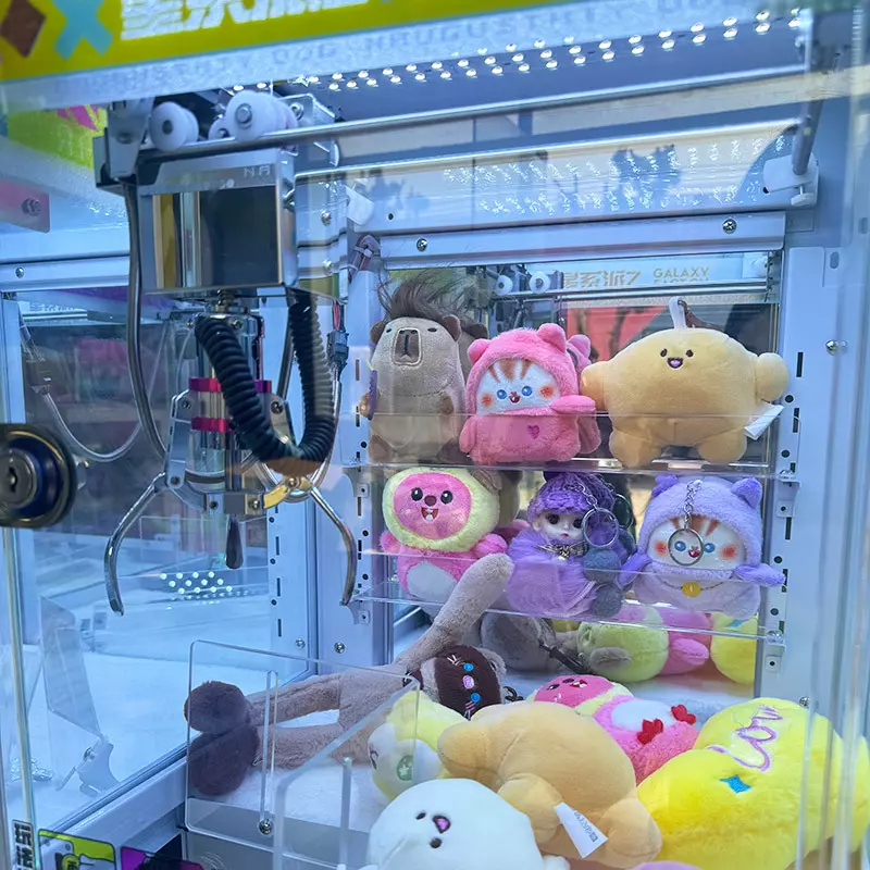 2-Player Claw Machine - Commercial Large-Scale Plush Toy Grabber, Mini Crane Game with Scan Payment & Coin Operation for Factories, Malls & Venues - Image 3